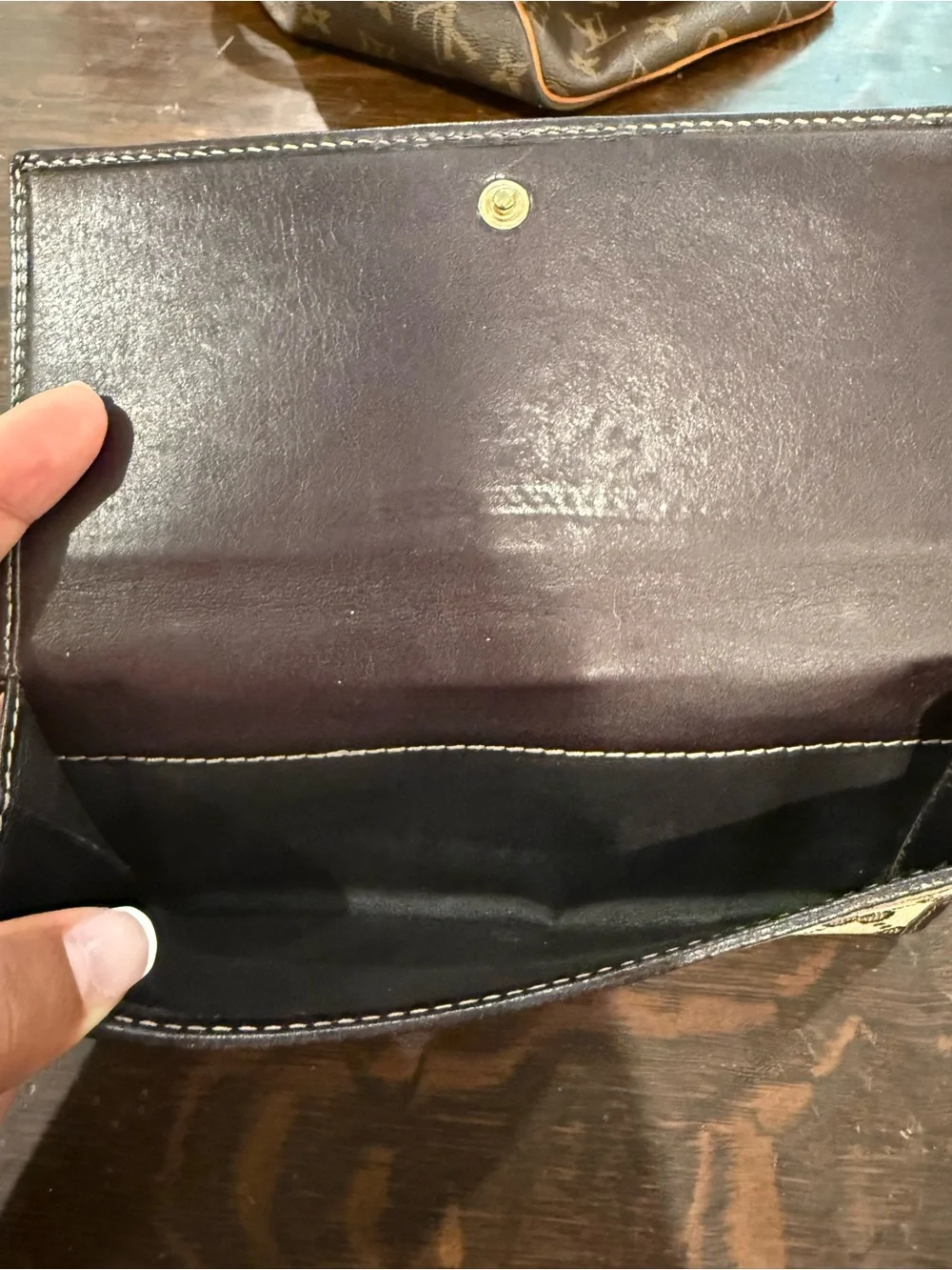 Gucci Brown Leather and Beige Monogram Continental Wallet - Picture 6 of 7